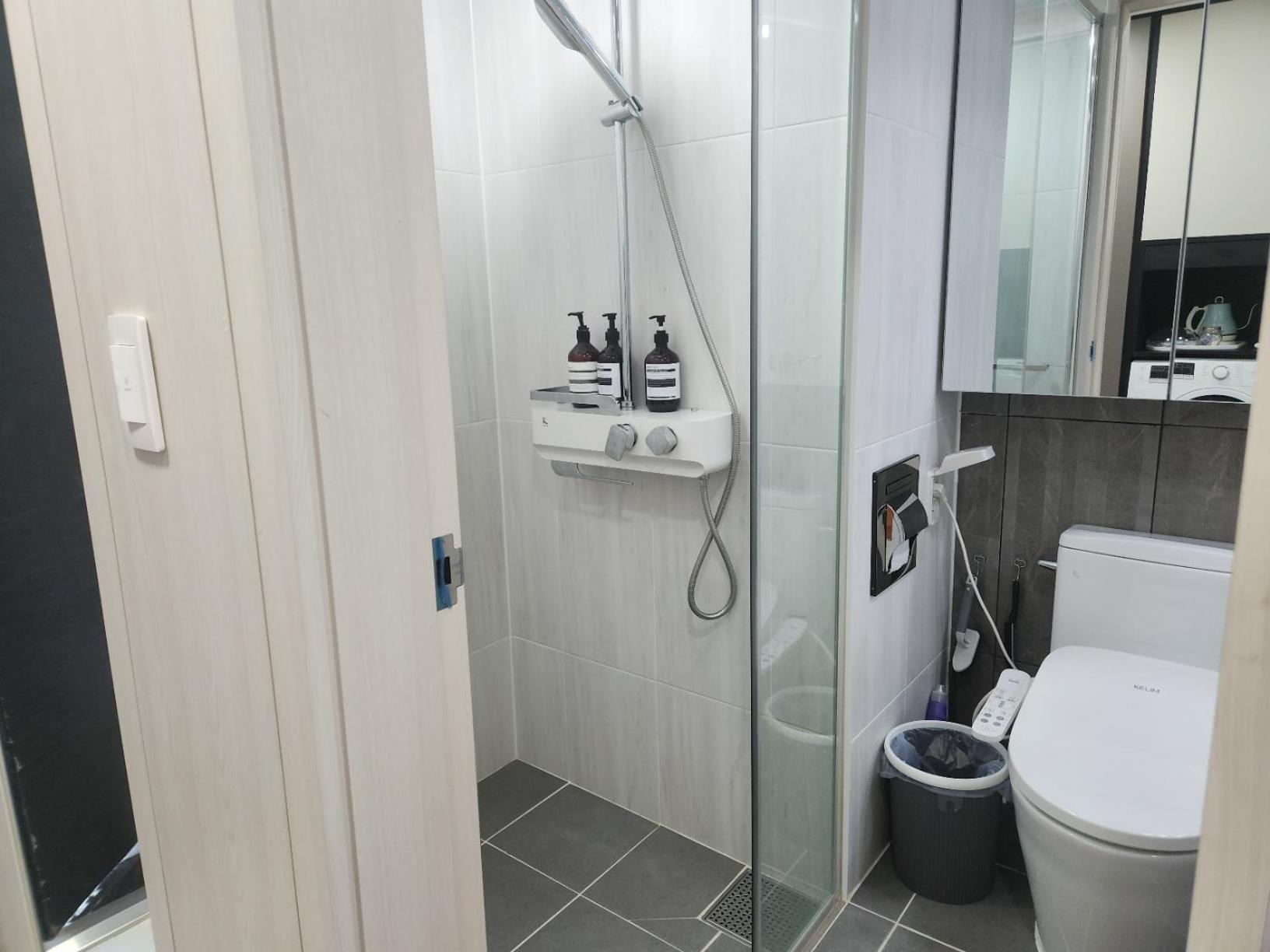 Daegu Star B&B Dsr Hotel Lily Guestroom Exterior photo