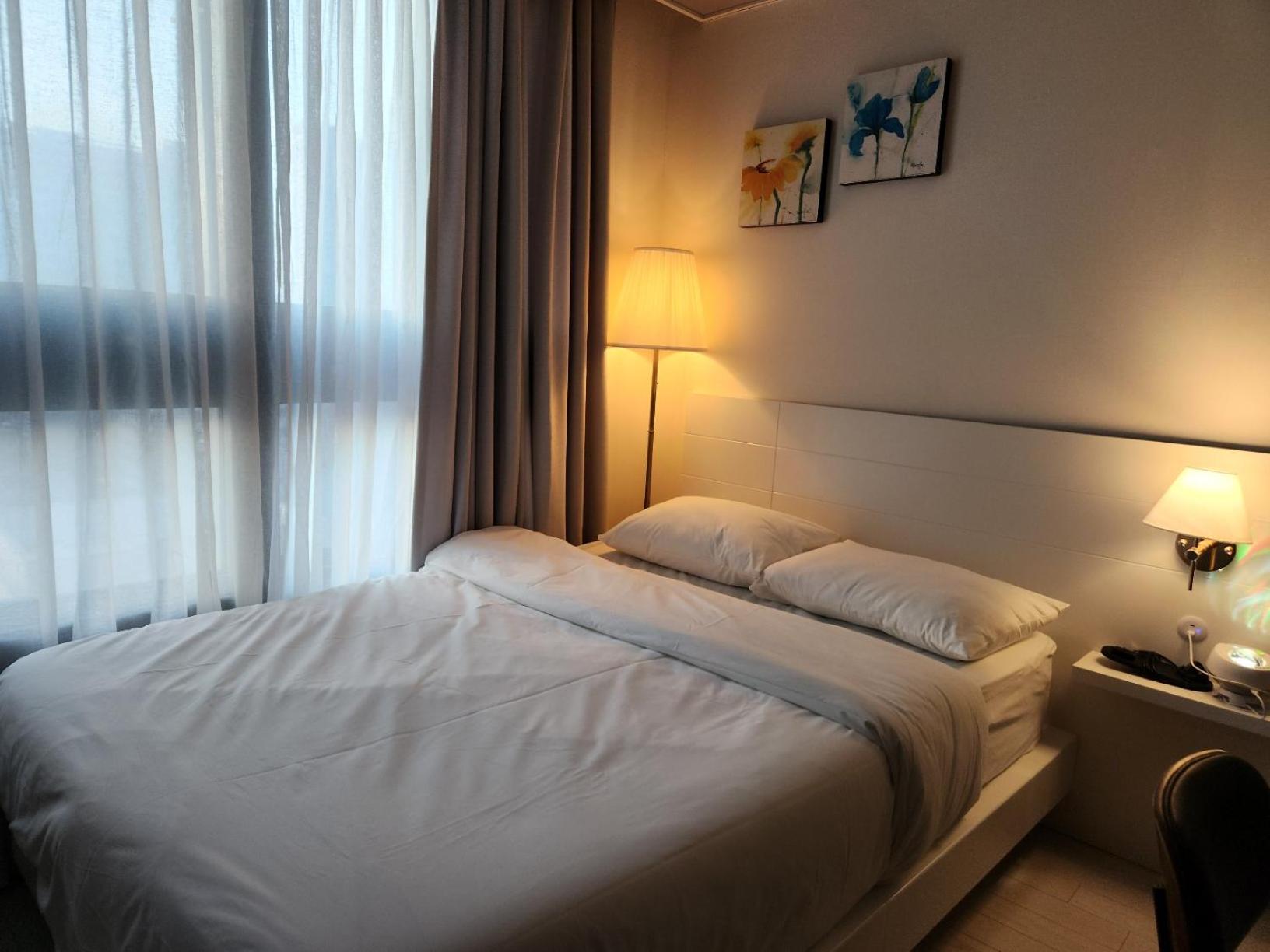 Daegu Star B&B Dsr Hotel Lily Guestroom Exterior photo